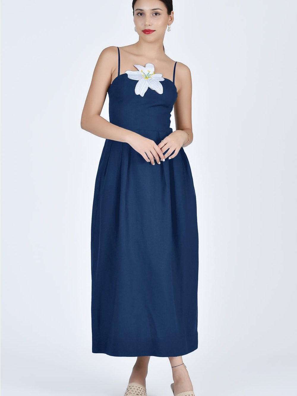 NWOT FANM MON Lorr Latrice Navy 100% Linen Maxi Dress Lily Appliqué size XS